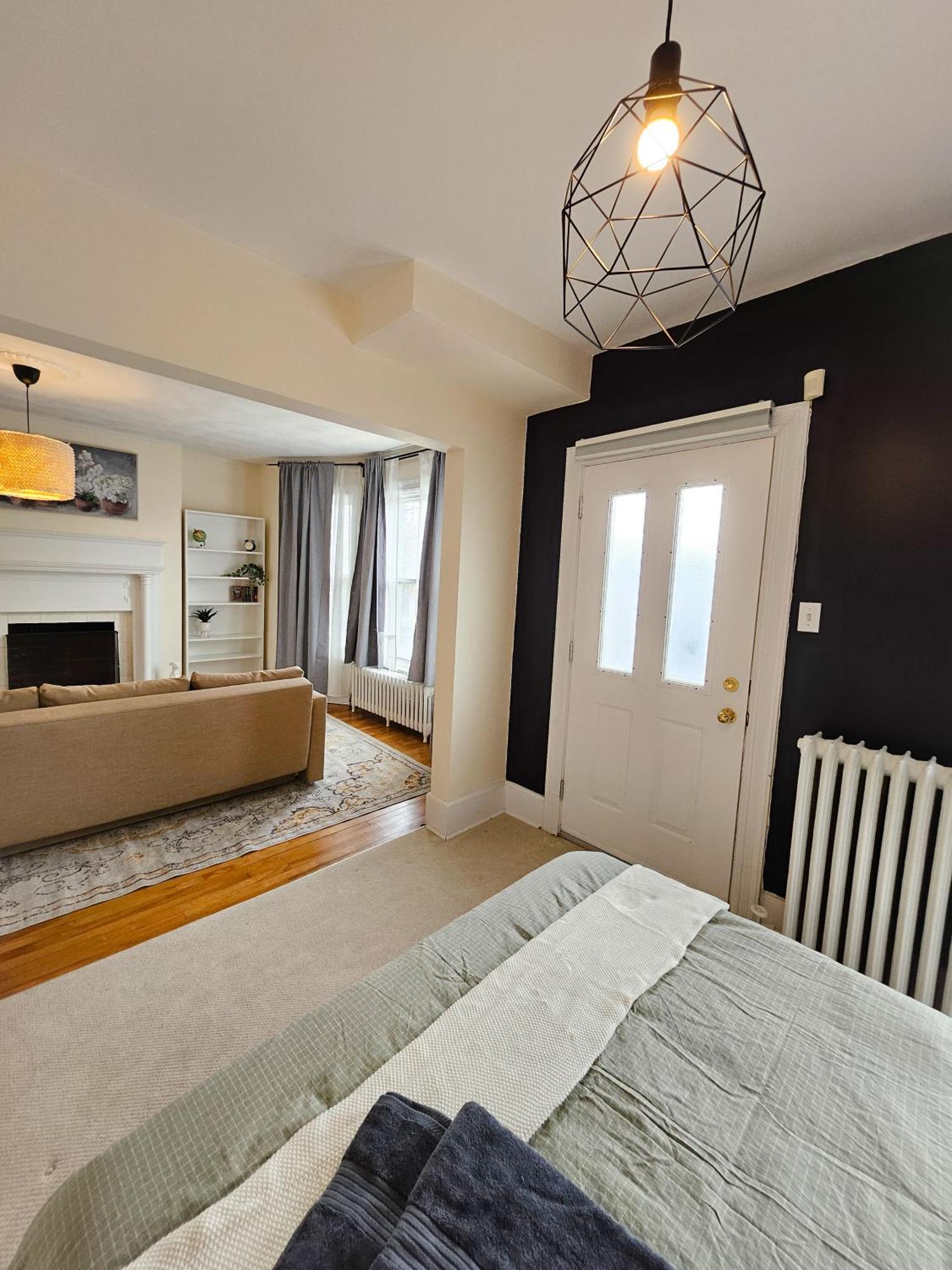 Ottawa Downtown Cozy Guesthouse Екстер'єр фото