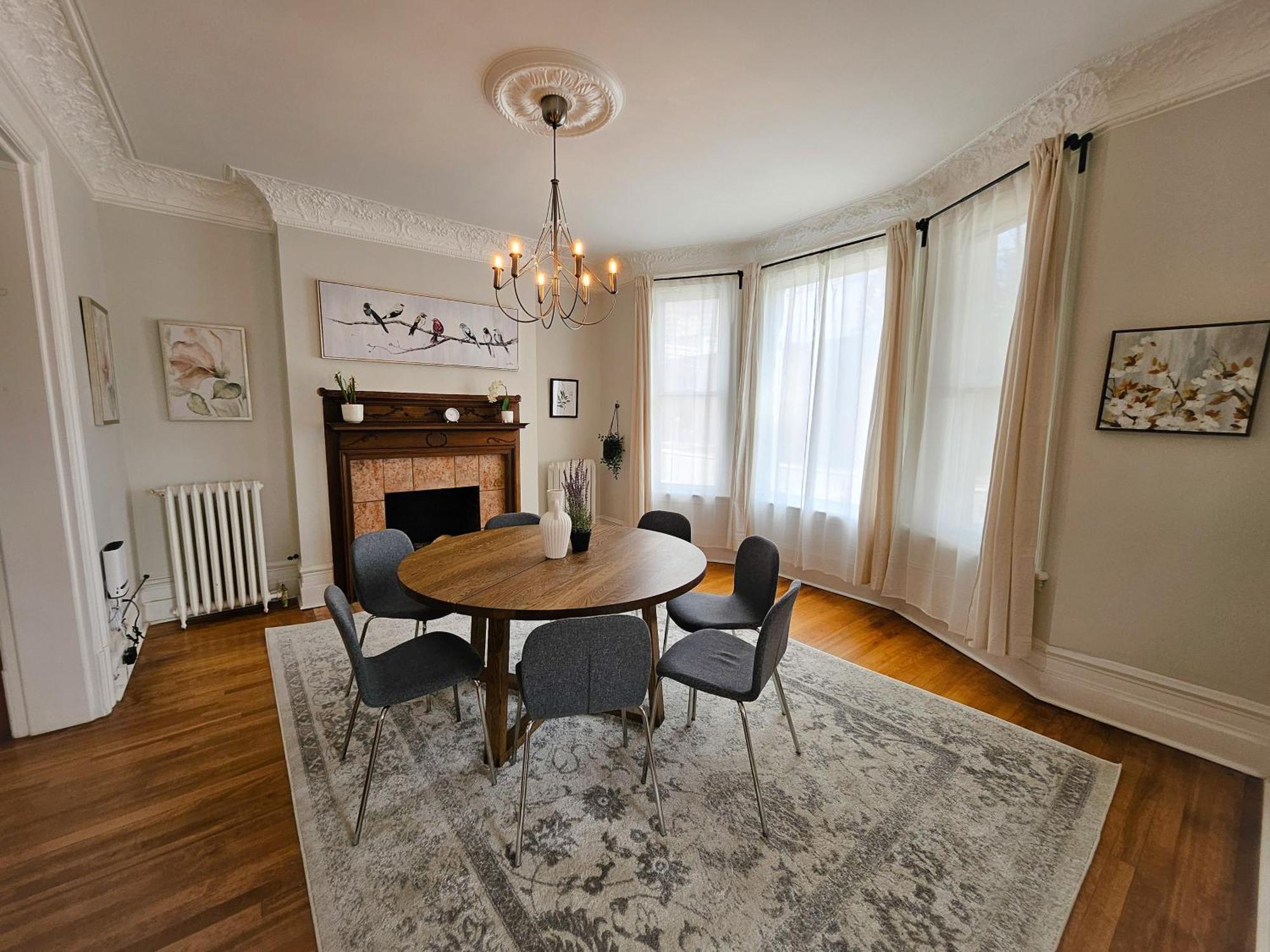 Ottawa Downtown Cozy Guesthouse Екстер'єр фото